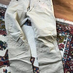 😻Kuhl Khaki Hiking Pants